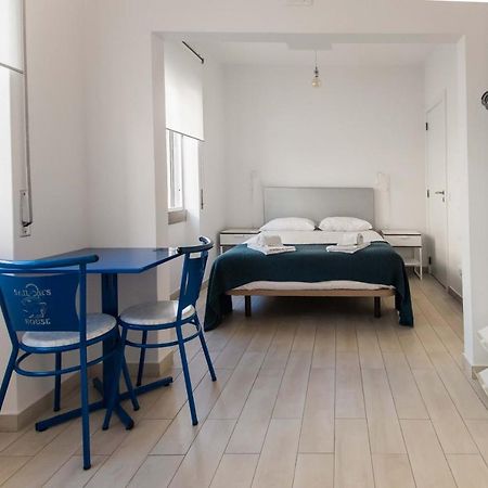 Sailor'S House Hostel ลากอส ภายนอก รูปภาพ