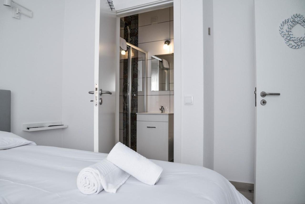 Sailor'S House Hostel ลากอส ภายนอก รูปภาพ