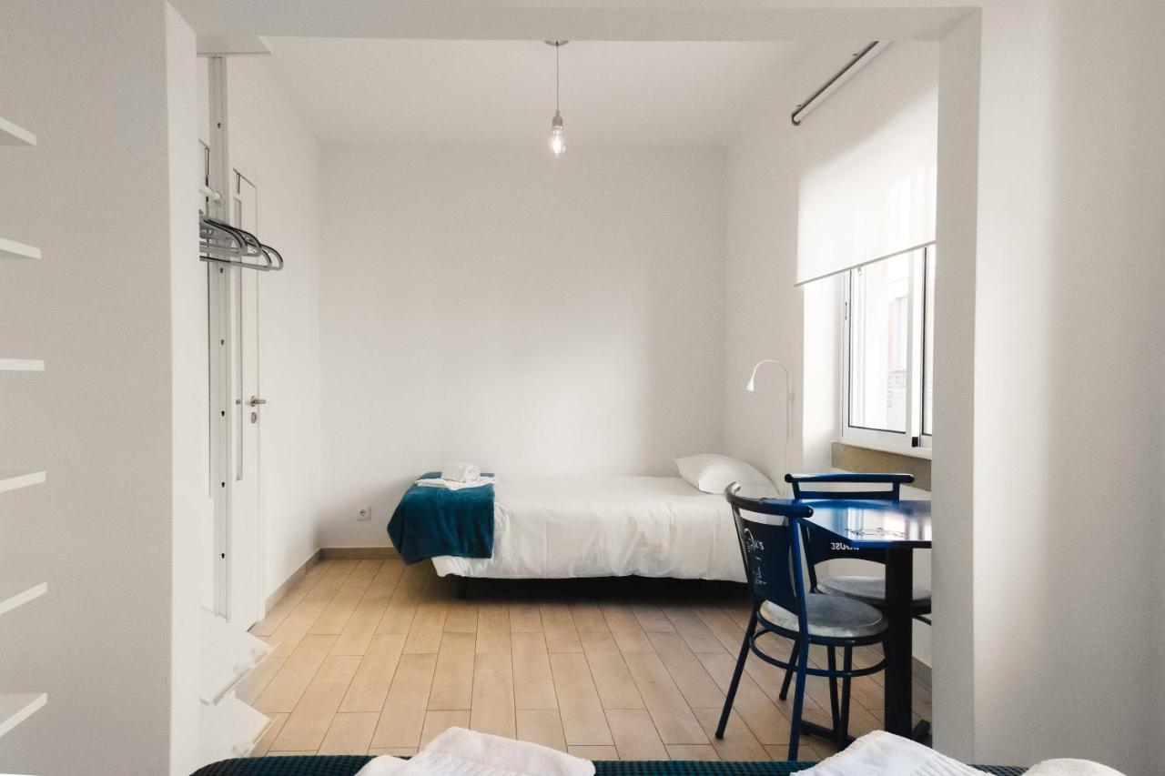 Sailor'S House Hostel ลากอส ภายนอก รูปภาพ